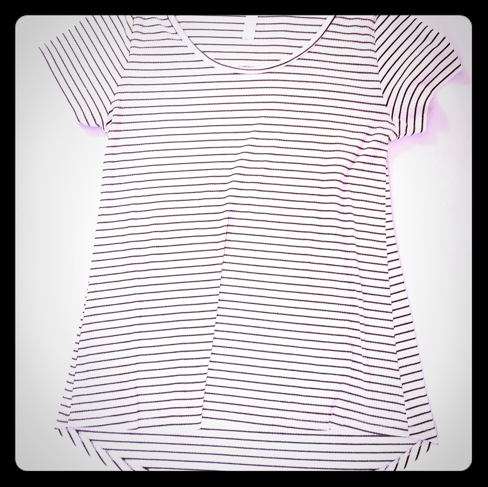 Striped ribbed high low top